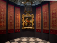 pokaz portretu Jana III i tkanin tureckich